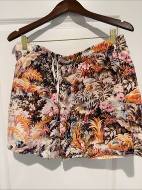 Bather Men’s Tropical Floral Drawstring Swim Shorts in Multicolor